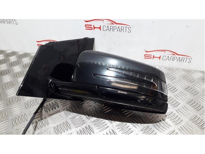 Wing mirror, left from a Mercedes-Benz B (W246,242) 1.8 B-180 CDI BlueEFFICIENCY 16V 2012