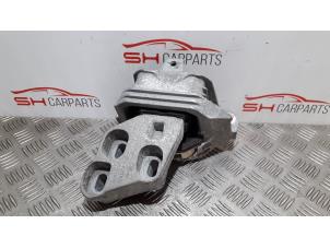 Used Gearbox mount Mercedes B (W246,242) 1.8 B-180 CDI BlueEFFICIENCY 16V Price € 20,00 Margin scheme offered by SH Carparts
