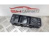 Electric window switch from a Mercedes CLA (117.3), 2013 / 2019 1.6 CLA-180 16V, Saloon, 4-dr, Petrol, 1.595cc, 90kW (122pk), FWD, M270910, 2013-01 / 2019-03, 117.342 2014