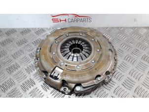 Used Clutch kit (complete) Mercedes C (C205) C-200 2.0 16V Price on request offered by SH Carparts