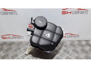 Used Expansion vessel Mercedes GLE (W166) 250d 2.0 Price € 40,00 Margin scheme offered by SH Carparts