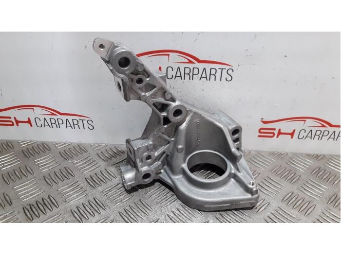 Gebrauchte Motorlager Mercedes A (177.0) 1.5 A-180d Preis € 20,00 Margenregelung angeboten von SH Carparts