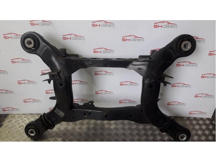Begagnade Underram Mercedes ML III (166) 3.0 ML-350 BlueTEC V6 24V 4-Matic Pris på förfrågan erbjuds av SH Carparts