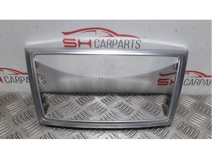 Gebrauchte Radioblende Mercedes ML III (166) 3.0 ML-350 BlueTEC V6 24V 4-Matic Preis € 20,00 Margenregelung angeboten von SH Carparts