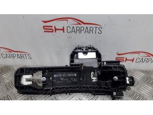 Used Front door handle 4-door, right Mercedes ML III (166) 3.0 ML-350 BlueTEC V6 24V 4-Matic Price € 25,00 Margin scheme offered by SH Carparts