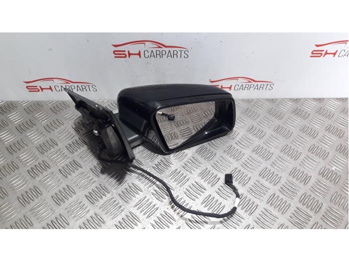 Wing mirror, right from a Mercedes-Benz B (W246,242) 1.5 B-180 CDI 16V 2014