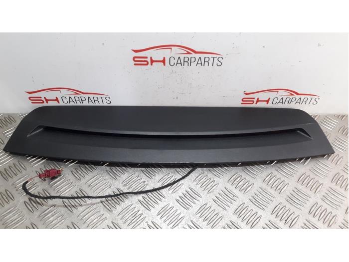 Third brake light Mercedes CLA 1.6 CLA180 16V 0911740100 MERCEDES