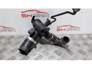 Used Thermostat housing Mercedes C Estate (S204) 2.2 C-220 CDI 16V BlueEfficiency Price € 30,00 Margin scheme offered by SH Carparts