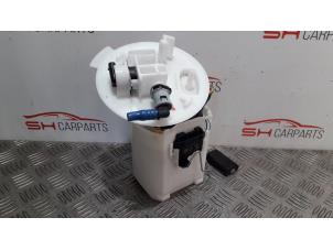 Used Electric fuel pump Mercedes A (177.0) 1.3 A-200 Turbo 16V Price € 50,00 Margin scheme offered by SH Carparts
