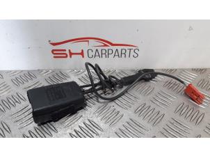 Used Front seatbelt buckle, right Mercedes A (W169) 1.5 A-160 Price € 15,00 Margin scheme offered by SH Carparts