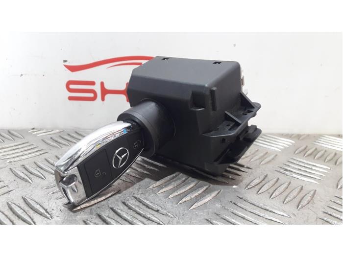 Ignition locks + keys with part number A2469057503 stock