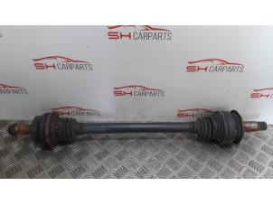 Used Front drive shaft, right Mercedes C (W204) 2.2 C-220 CDI 16V BlueEFFICIENCY Price € 75,00 Margin scheme offered by SH Carparts