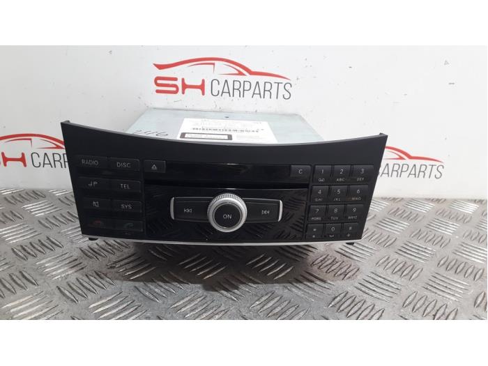 Używane System nawigacji Mercedes E (C207) E-250 CDI,BlueTEC,d 16V Cena € 150,00 Procedura marży oferowane przez SH Carparts