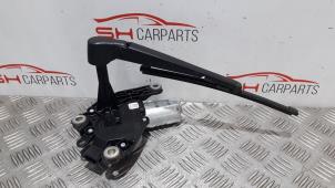 Used Wiper motor + mechanism Mercedes A (W176) 1.5 A-180 CDI, A-180d 16V Price € 30,00 Margin scheme offered by SH Carparts