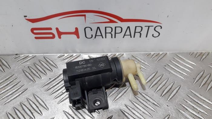 Usagé Clapet de surpression Turbo Mercedes A (W176) 1.5 A-180 CDI, A-180d 16V Prix € 20,00 Règlement à la marge proposé par SH Carparts