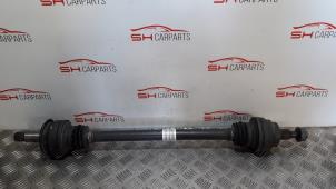 Used Drive shaft, rear left Mercedes ML III (166) 3.0 ML-350 BlueTEC V6 24V 4-Matic Price € 100,00 Margin scheme offered by SH Carparts
