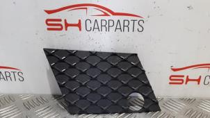 Used Front bumper, right-side component Mercedes ML III (166) 3.0 ML-350 BlueTEC V6 24V 4-Matic Price € 25,00 Margin scheme offered by SH Carparts