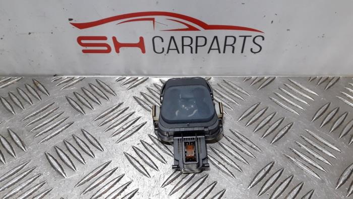 Begagnade Regnsensor Mercedes C (C205) C-220d 2.2 16V BlueTEC Pris € 30,00 Marginaltabell erbjuds av SH Carparts
