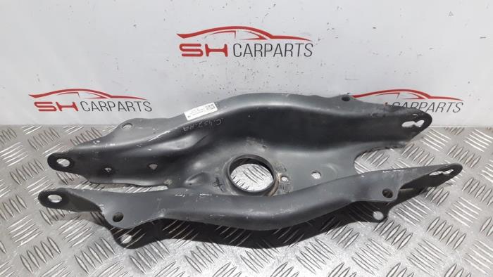 Rear wishbone, right from a Mercedes-Benz C (C205) C-220d 2.0 Turbo 16V 2019
