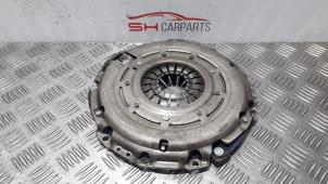 Used Clutch kit (complete) Mercedes A (W176) 1.8 A-200 CDI 16V Price € 100,00 Margin scheme offered by SH Carparts