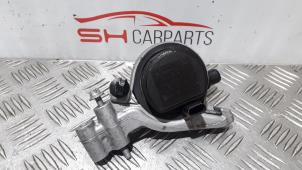 Used Water pump Mercedes C (C205) C-220d 2.0 Turbo 16V Price € 125,00 Margin scheme offered by SH Carparts