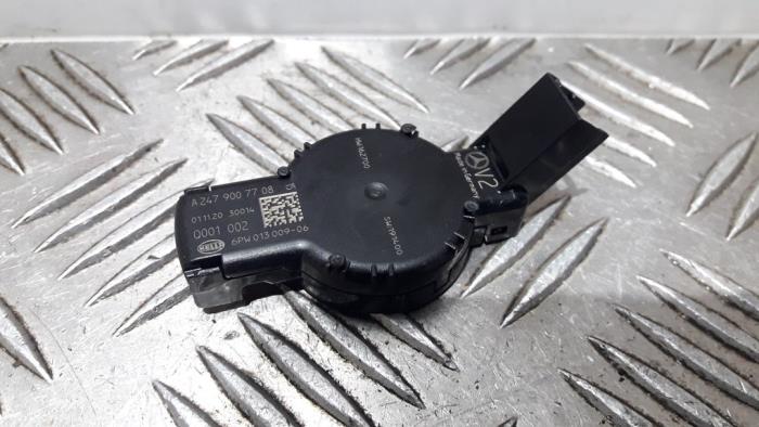 Regnsensor från en Mercedes-Benz A (177.0) 1.3 A-200 Turbo 16V 2020