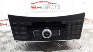 Used Navigation system Mercedes E (W212) E-200 CDI 16V BlueEfficiency,BlueTEC Price € 150,00 Margin scheme offered by SH Carparts