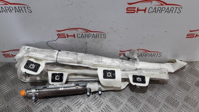 Używane Kurtyna prawa Mercedes E (W212) E-200 CDI 16V BlueEfficiency,BlueTEC Cena € 45,00 Procedura marży oferowane przez SH Carparts