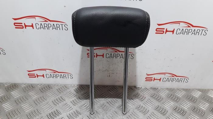 Używane Zaglówek Mercedes C Estate (S205) C-220 CDI BlueTEC, C-220 d 2.2 16V Cena € 30,00 Procedura marży oferowane przez SH Carparts