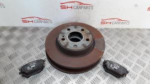 Used Brake disc + block back Mercedes A (177.0) 1.5 A-160d Price on request offered by SH Carparts
