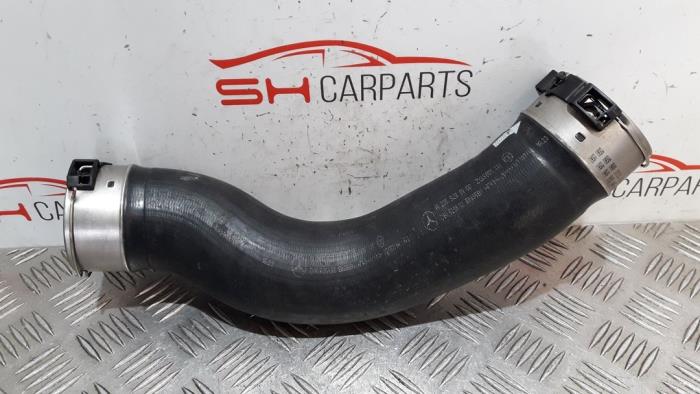 Gebrauchte Intercooler Rohr Mercedes C (W205) C-200 1.6 CDI BlueTEC, C-200 d 16V Preis € 30,00 Margenregelung angeboten von SH Carparts