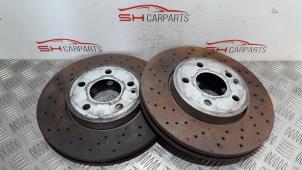 Used Front brake disc Mercedes B (W246,242) 1.5 B-180 CDI 16V Price € 50,00 Margin scheme offered by SH Carparts