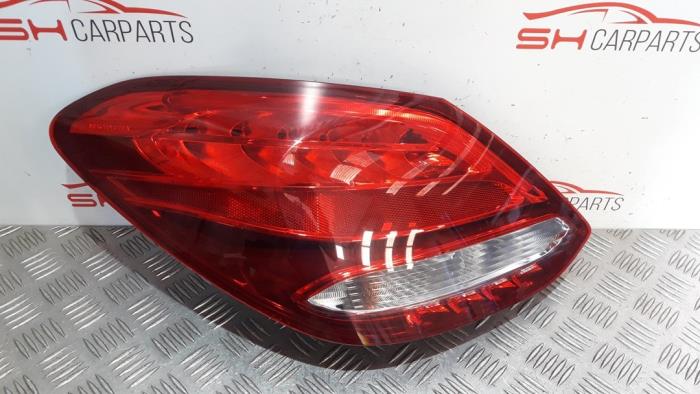 Taillight, left from a Mercedes-Benz C (W205) C-200 2.0 CGI 16V 2017