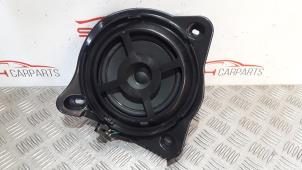 Used Speaker Mercedes C (W205) C-200 2.0 CGI 16V Price € 65,00 Margin scheme offered by SH Carparts