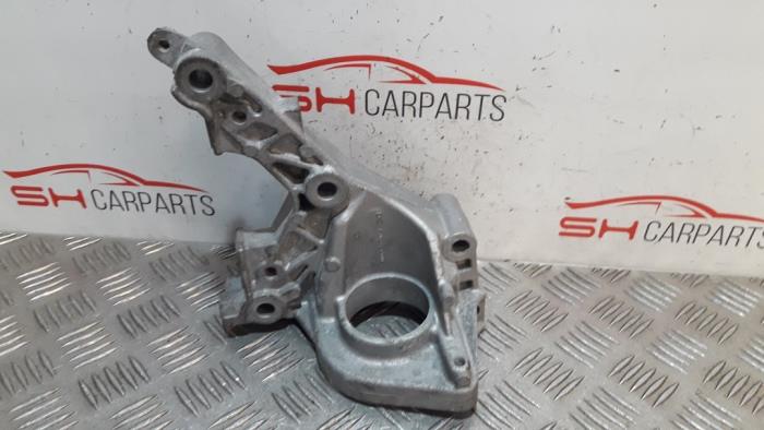 Engine mounts with part number 2822232600 stock | ProxyParts.com