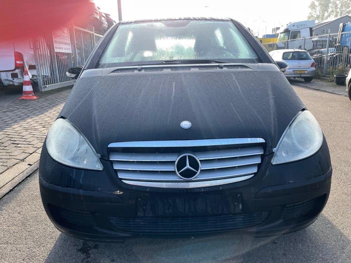 Front end, complete from a Mercedes-Benz A (W169) 1.5 A-150 2004