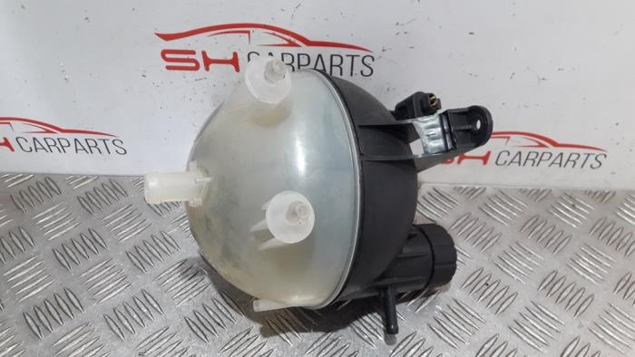 Expansion vessel from a Mercedes-Benz B (W245,242) 2.0 B-200 16V Turbo 2005