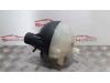 Expansion vessel from a Mercedes-Benz B (W245,242) 2.0 B-200 16V Turbo 2005
