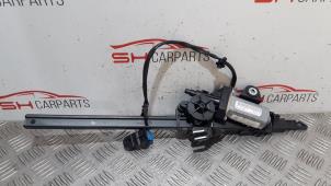 Used Seatbelt feeder left Mercedes E (C238) E-220d 2.0 Turbo 16V Price € 75,00 Margin scheme offered by SH Carparts