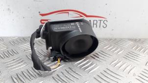 Used Alarm siren Mercedes A (177.0) 1.3 A-180 Turbo 16V Price € 100,00 Margin scheme offered by SH Carparts