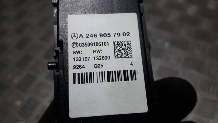 Panic lighting switch from a Mercedes-Benz GLA (156.9) 1.6 180 16V 2019