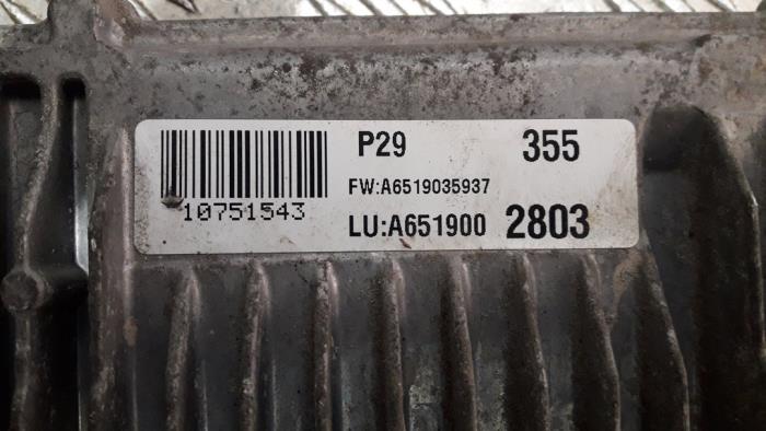 Ordinateur gestion moteur d'un Mercedes-Benz Vito (447.6) 2.2 116 CDI 16V 2015