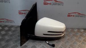 Used Wing mirror, left Mercedes B (W246,242) 1.8 B-180 CDI BlueEFFICIENCY 16V Price € 140,00 Margin scheme offered by SH Carparts