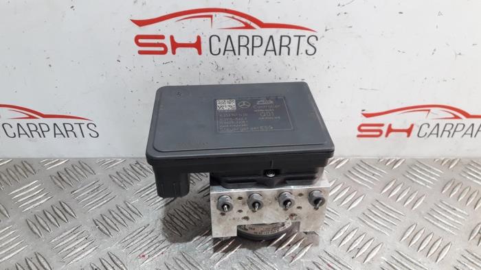 Begagnade ABS-pump Mercedes C (C205) C-250d 2.2 16V BlueTEC Pris € 95,00 Marginaltabell erbjuds av SH Carparts