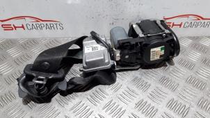 Used Front seatbelt, right Mercedes C (W204) 1.8 C-200K 16V Price € 85,00 Margin scheme offered by SH Carparts