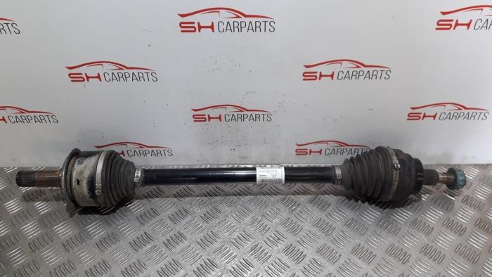 Drive shaft, rear right from a Mercedes-Benz Vito (447.6) 2.2 116 CDI 16V 2015