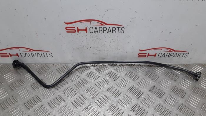 Usados Conductos (varios) Mercedes B (W246/W242) 1.5 B-180 CDI,d 16V Precio € 25,00 Norma de margen ofrecido por SH Carparts