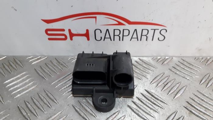 Begagnade Relä Mercedes A (W176) 1.5 A-180 CDI, A-180d 16V Pris € 20,00 Marginaltabell erbjuds av SH Carparts