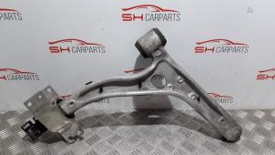 Used Front wishbone, left Mercedes CLA (117.3) 1.8 CLA-200 CDI 16V Price € 50,00 Margin scheme offered by SH Carparts