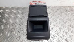 Used Middle console Mercedes A (W176) 1.5 A-180 CDI, A-180d 16V Price € 15,00 Margin scheme offered by SH Carparts